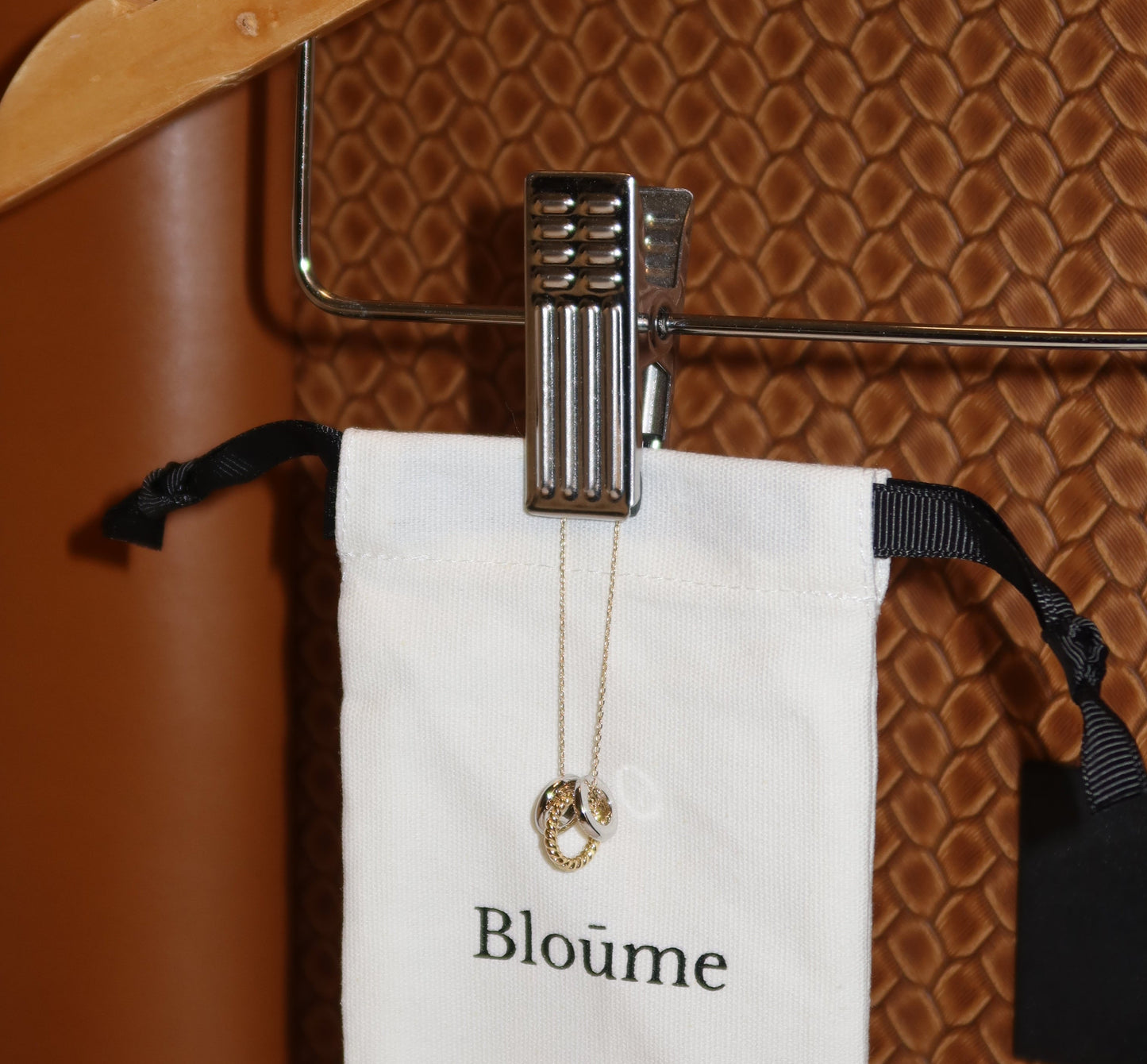 The Bond Necklace