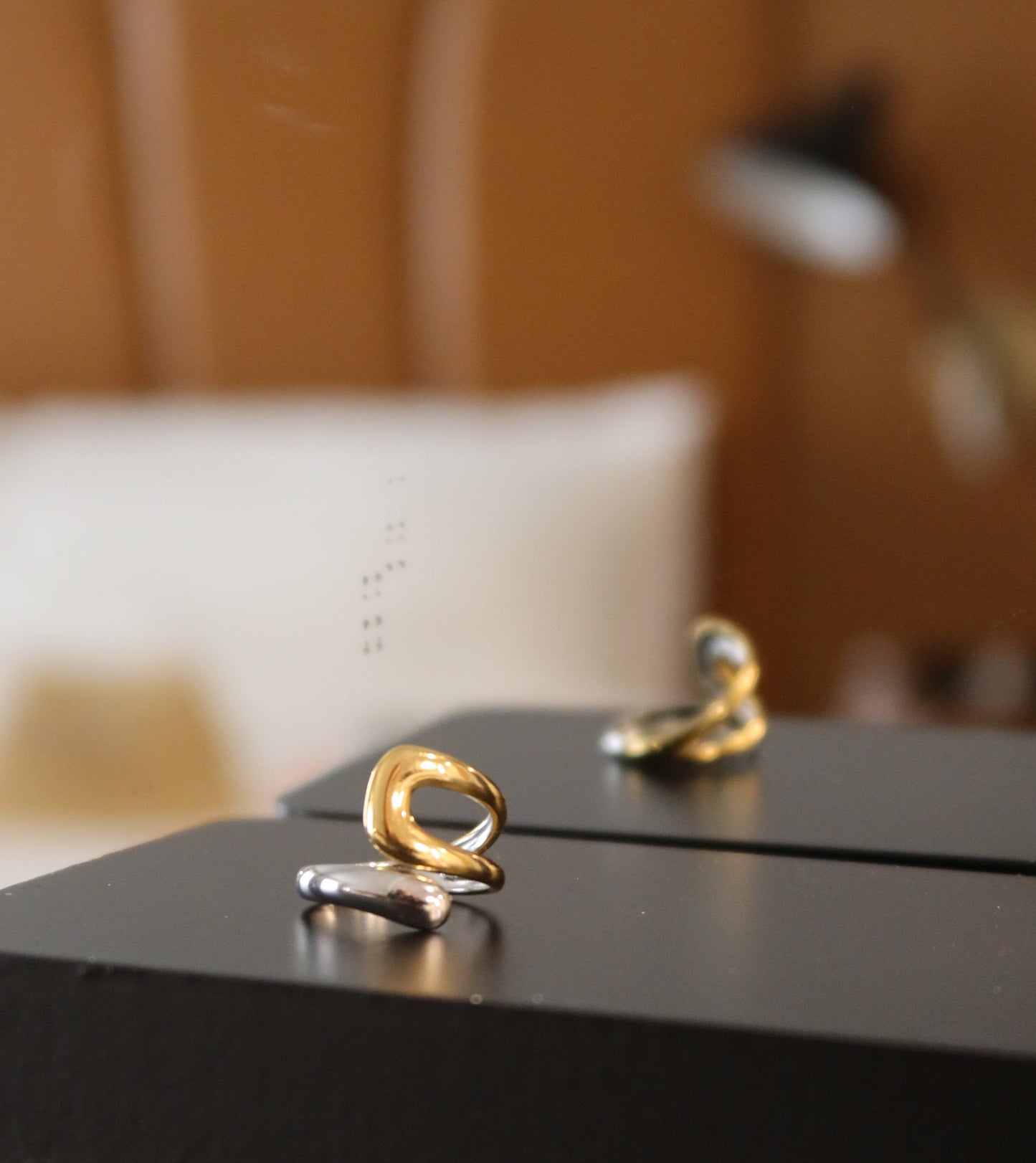 The Mayfair Link Ring