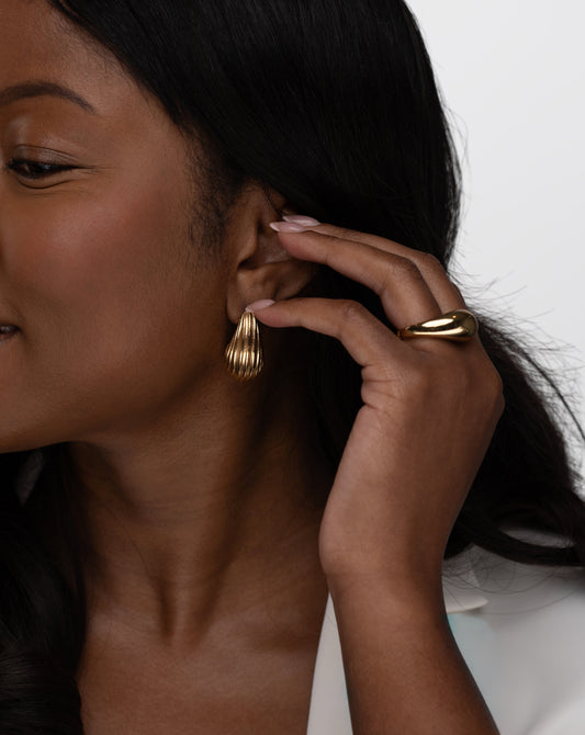 Piccadilly Wave Earrings