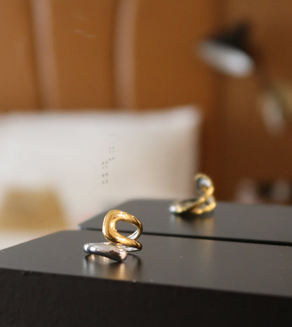 The Mayfair Link Ring